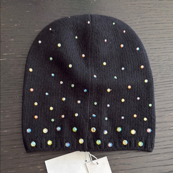 Carolyn Rowan Women’s OS Elegant Rhinestone-Embellished Black Beanie - Picture 3 of 3